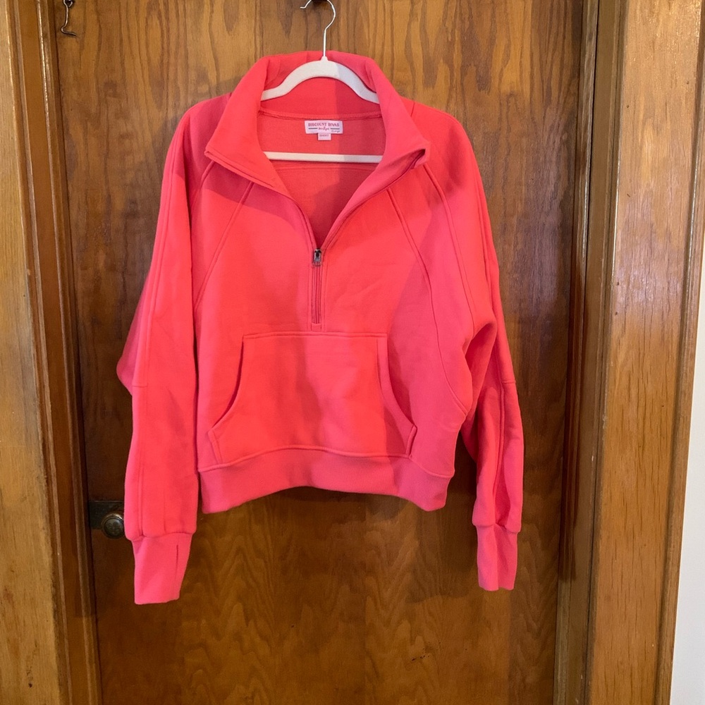 Discount Divas Women's Coral Half-Zip Sweatshirt